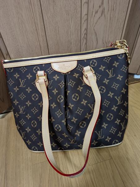 高品質な逸品★ルイヴィトンM40146 新品 女性 ハンドバッグ★
