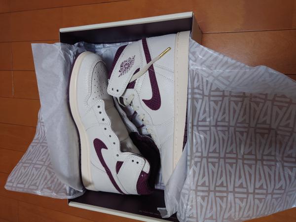 ナイキ アママニエール aj1 偽物 Retro High OG DO7097-100