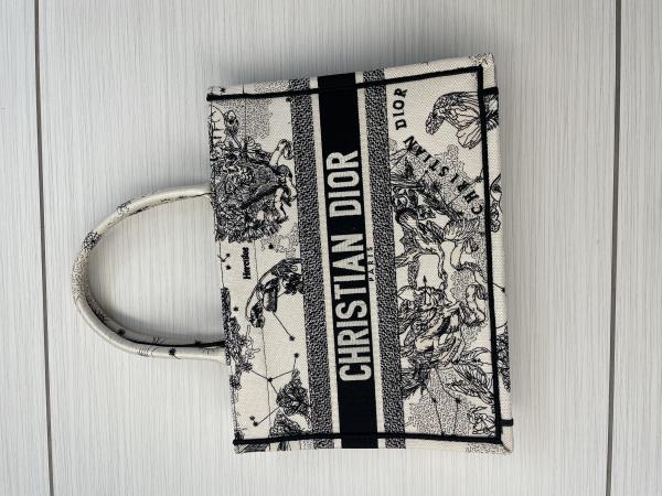 大人気【ディオール】BOOK TOTE スモールバッグ 偽物★M1265ZRHZ_M941
