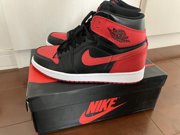 人気 ナイキ偽物 AIR JORDAN 1 RETRO HIGH OG BRED 2016 赤