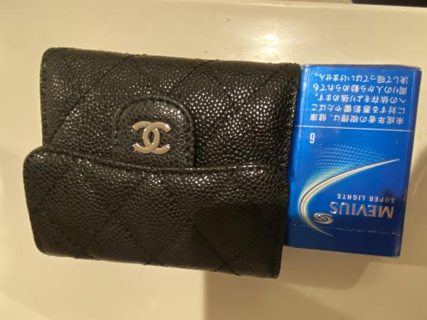 18SS数量限定【シャネル】待望の三つ折りミニ財布！ギフトにA84401