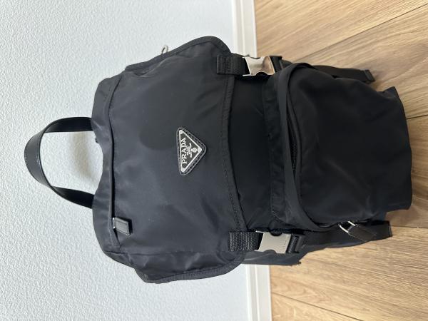 【国内発送】プラダ リュックサック バックパック コピー Re Nylon 2VZ135 2DMG F0002