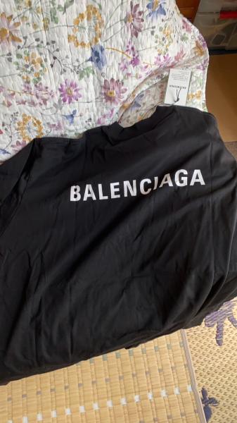 争奪戦♡バレンシアガ  Tシャツ コピー★メンズ背中ロゴミディアムフィットTシャツ各色 21053111