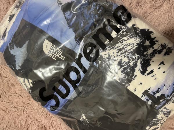 ノースフェイス シュプリーム 偽物 シュプリーム × ノースフェイス FW17 Mountain Baltoro Jacket201116CC01991