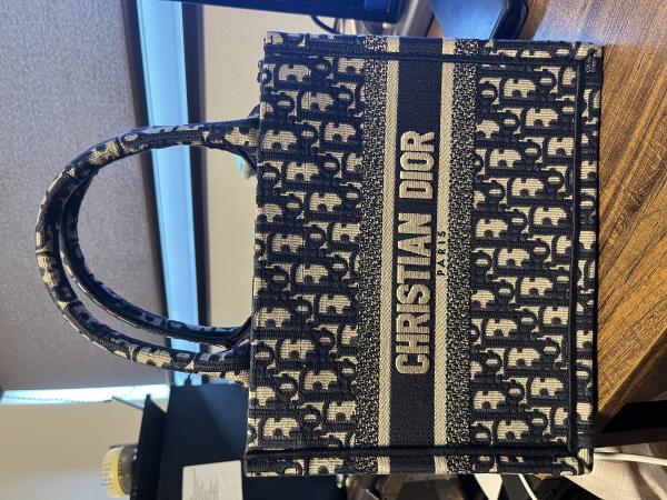 新作！【ディオール】BOOK TOTE スモールバッグ コピー M1265ZRIW_M928