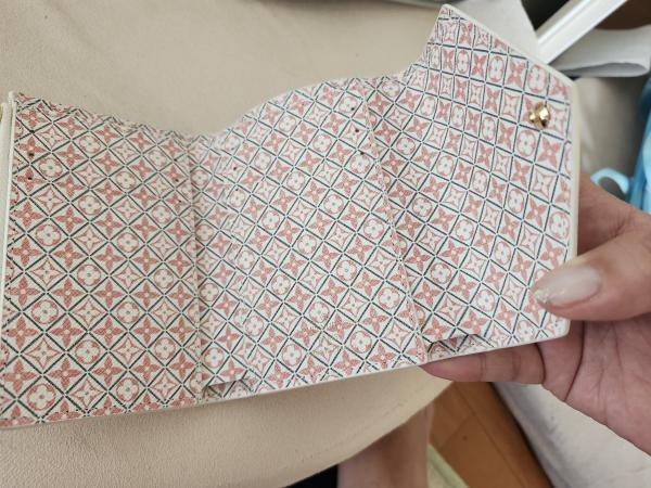 ルイヴィトン ミニ財布 偽物 ポルトフォイユ ヴィクトリーヌ M82406