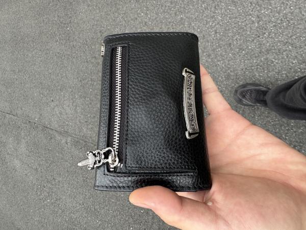 ユニークなデザインクロムハーツ 三つ折り財布 偽物 ブラック メンズ 116538 ウェーブ WAVE MINI WALLET BLACK ミニ財布