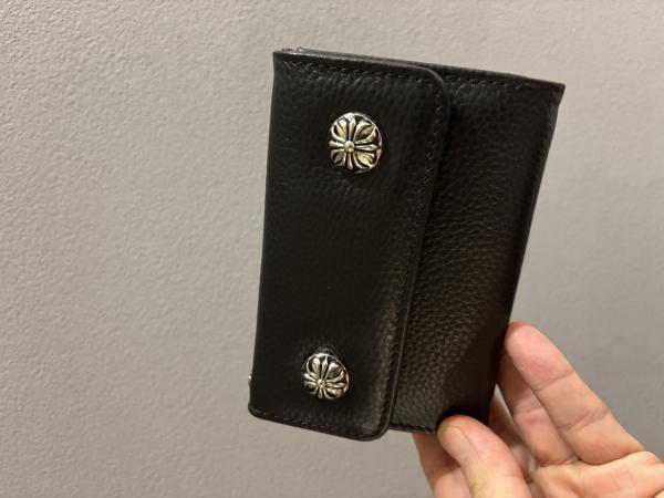 ユニークなデザインクロムハーツ 三つ折り財布 偽物 ブラック メンズ 116538 ウェーブ WAVE MINI WALLET BLACK ミニ財布