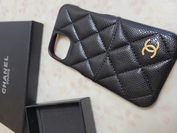 シャネル偽物★待望の20SS新作♪iPhone 11 case★カラバリ有 すぐ届く!F0025