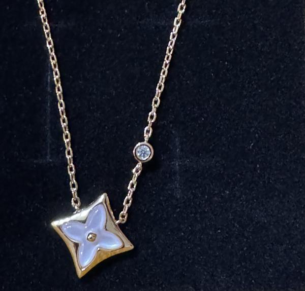 ルイヴィトンコピー ☆スターブロッサムBB☆ピンクゴールドネックレス Q93612