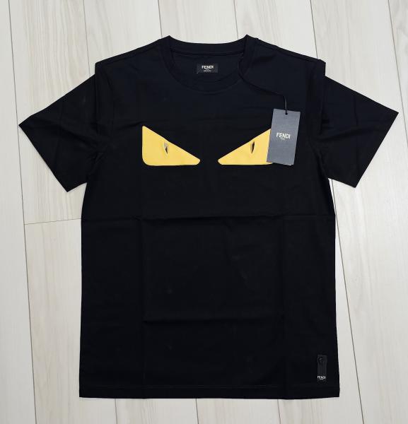 フェンディ 偽物モンスター バッグバグス Tシャツ人気 品薄2011201235