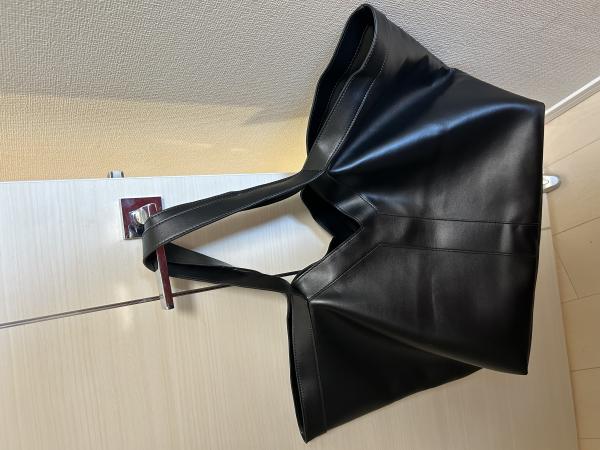 【手元に在庫有】サンローラン Ｙ トートバッグ レプリカ レザー カーフスキン 2色 ysl885584