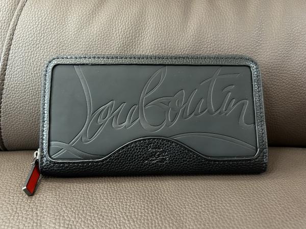 【クリスチャン ルブタン 財布 コピー】Panettone Wallet ウォレット レザー 全2色 3195051CM53