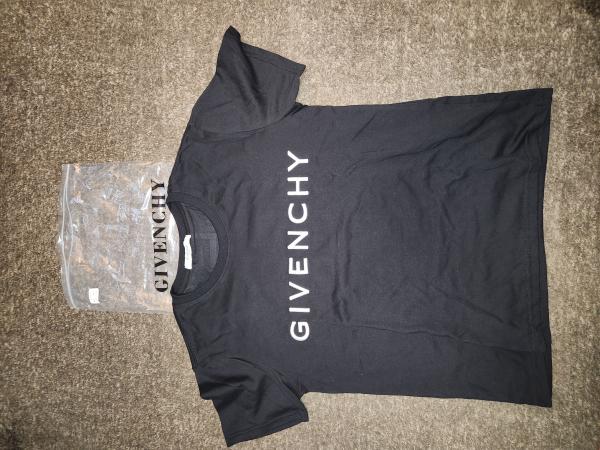 21SS【ジバンシィ Tシャツ コピー】GIVENCH ロゴ 4Gエンブレム Tシャツ BM71543Y6B-001