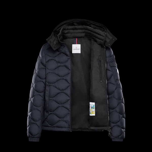 19/20AW モンクレール スーパーコピー MORANDIERES 衣装ケース付 9102504