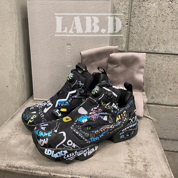 ヴェトモン x リーボック コピー INSTAPUMP BLACK SCRIBBLE スニーカーUAH21SN244