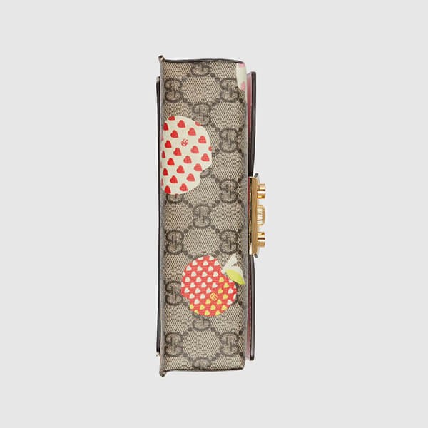 グッチ ミニバッグ 偽物 アップル＆ハート レポム ミニバッグ パドロック オンライン限定 ‎652683 UC9BG 5868