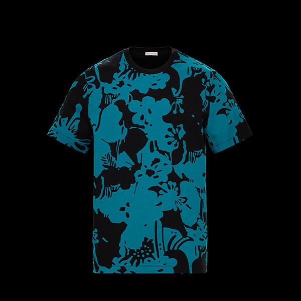 モンクレール 21SS*日本未入荷*花柄 ロゴ入り Tシャツ 偽物 0918C7D000829M0970