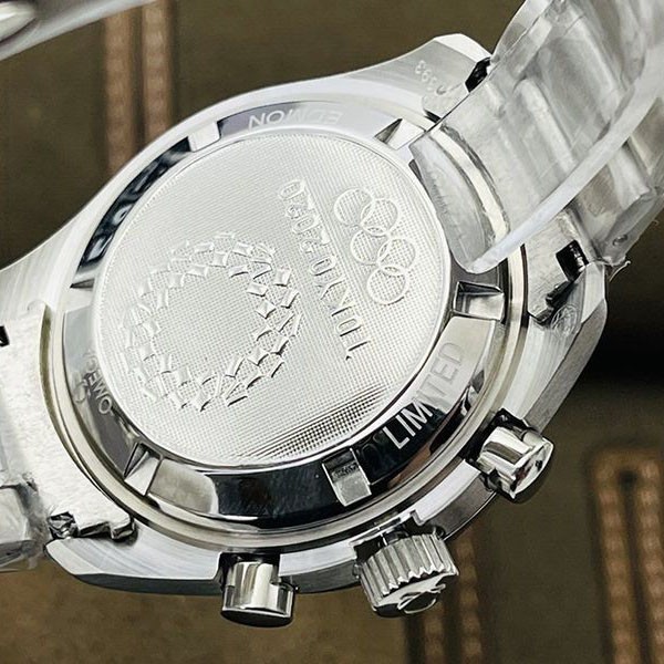 オメガ コピー スピードマスター 東京2020 リミテッド（赤）42mm 522.30.42.30.06.002