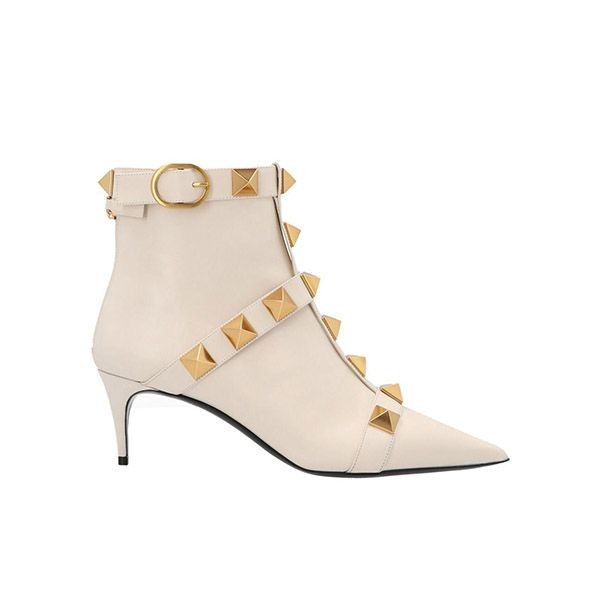 定番人気【ヴァレンティノ】Roman stud’ ankle boots ブーツWW2S0CI7ZWMI16