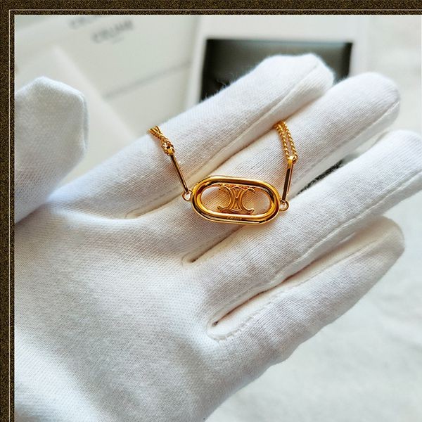 即発送セリーヌ 偽物◆マイヨン トリオンフ ゴールド ブラス ネックレス46S896BRA.35OR