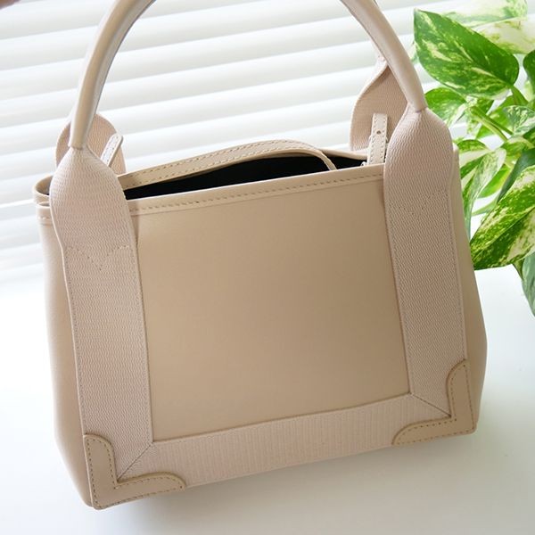 【セレブ多数愛用】バレンシアガ CABASトートバッグ 偽物 XS