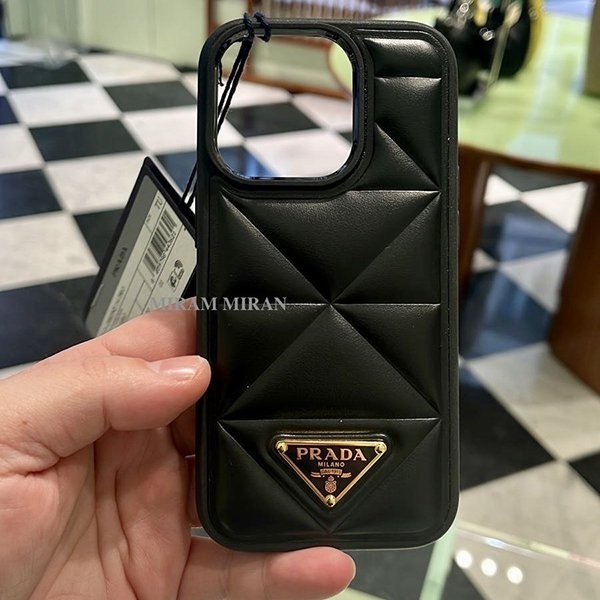 【奇跡の再入荷!即発送】【プラダ】レザー iPhone14 偽物・13Pro/14proMaxケース 1ZH165
