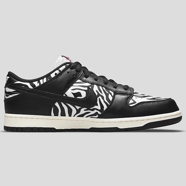 ナイキ×QUARTERSNACKS ダンク コピー SB DUNK LOW "ZEBRA CAKE DM3510-001