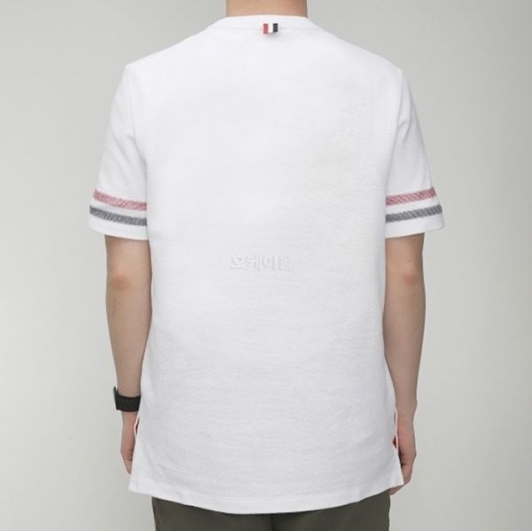 《超人気》トム・ブラウン コピー半袖ラウンドネックTシャツw23081902