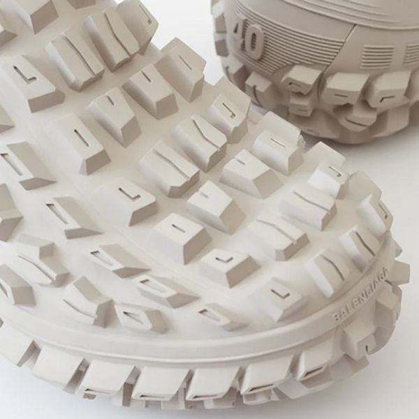 待望の再入荷バレンシアガ ディフェンダー Tire サンダル コピー厚底 ロゴ