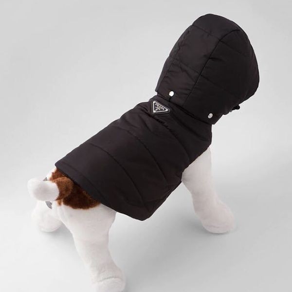 完売前に！プラダ ペット服 コピーフード付きナイロンフグ犬コート 2YX005