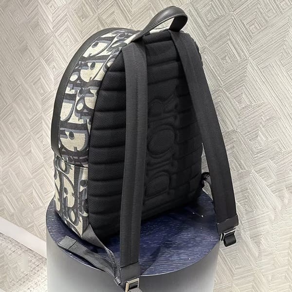 【関税・送料込】ディオール スーパーコピー ライダー バックパック リュック 2色 1ESBA088YXL_H03E
