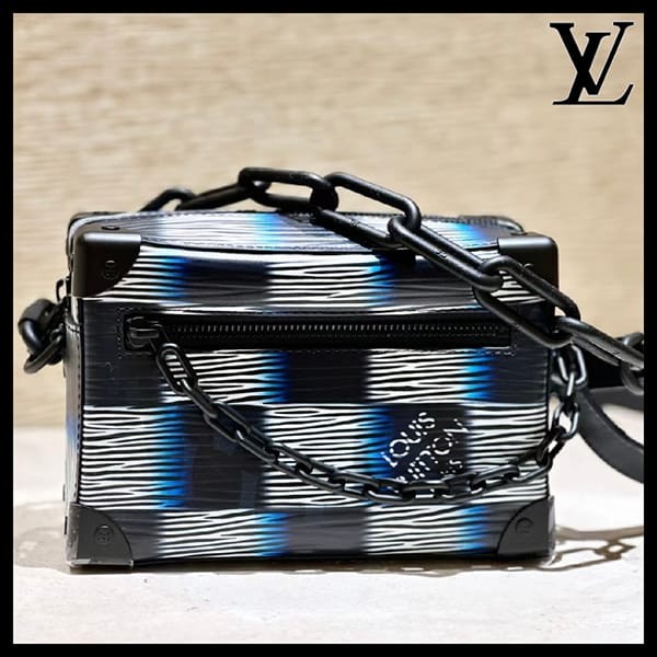 【VIPセールで入荷！】ルイヴィトン コピー ミニソフトトランク ショルダーバッグ M23728