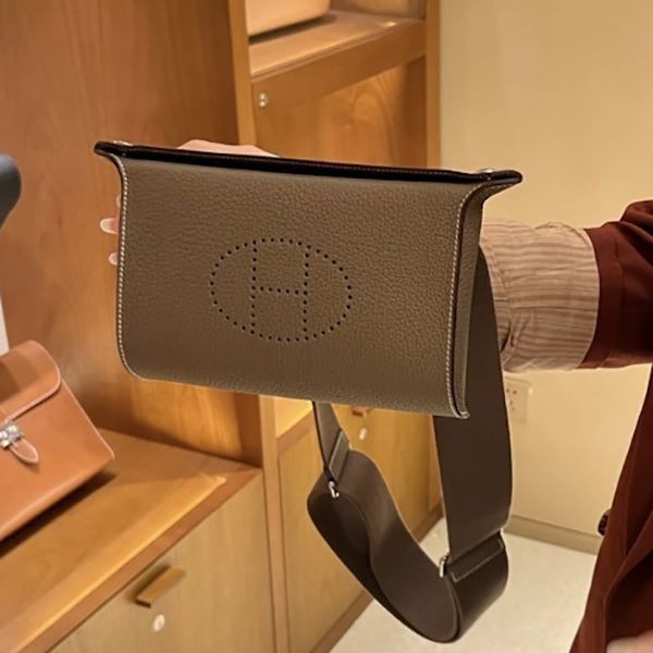 【訳あり特価】【スリム☆】エルメス ヴィドポッシュ 偽物ショルダーバッグH084283CKAA