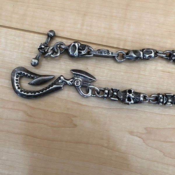 【奇跡の再入荷！即発送】クロムハーツ トラヴィスワーカー コピーウォレットチェーン 財布030836