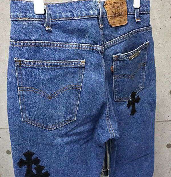 人気アイコン！即発送クロムハーツ リーバイス517 デニムパンツ コピークロスパッチ032131