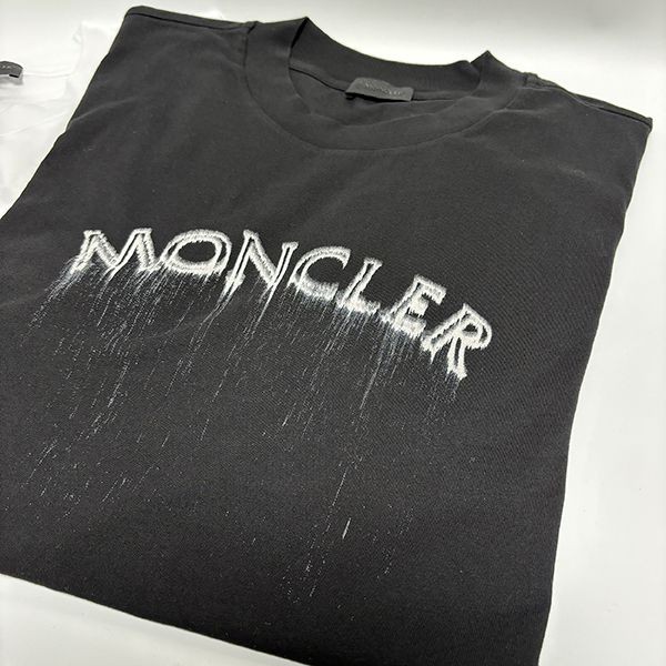 モンクレール ぼかし レタリング ロゴTシャツ激安　白黒J10918C