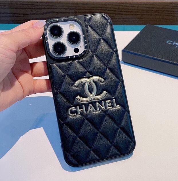 シャネル ケース ファッション界で大人気のスマホケース 24042901