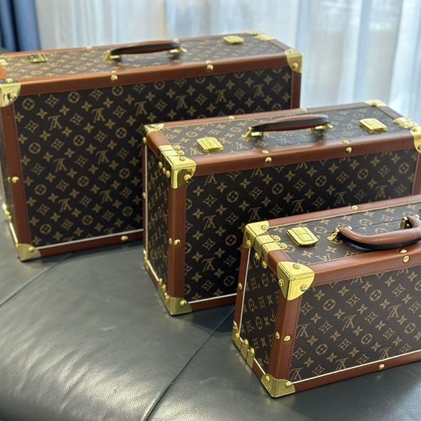 ヴィトン キャンバス トランクケース M21422