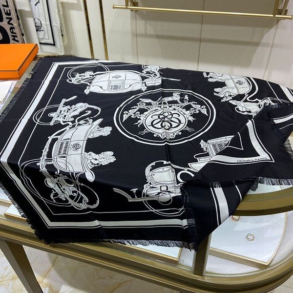 エルメス シルクスカーフ N級品 w24043093