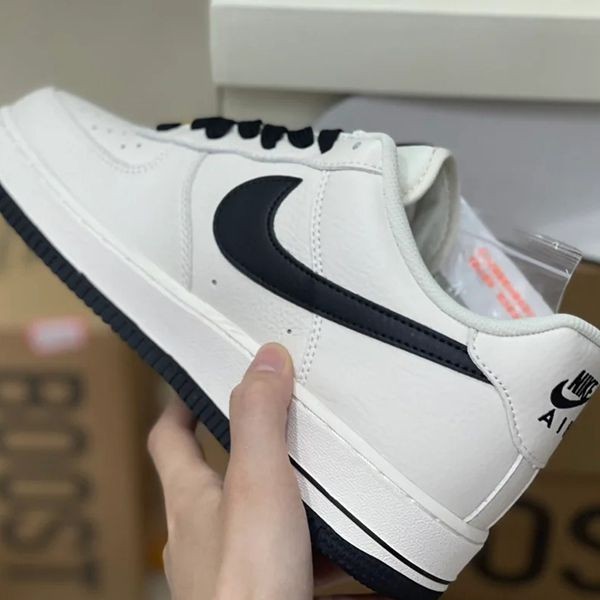セレクトのおしゃれ☆ナイキ ノースフェイス シュプリーム 偽物 AIR FORCE1 スニーカーnk05101