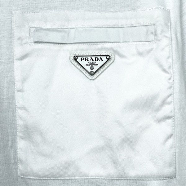 大人気!!新色!!プラダ Re-Nylon xジャージー Tシャツ N級品 UJN661