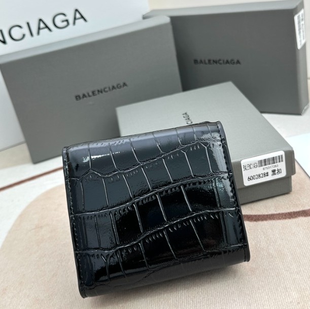 【限定品】バレンシアガ n級品 クロコダイル★ mini折り財布/クロコ 24081502