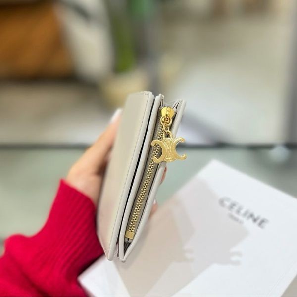 人気No1セリーヌ コンパクトウォレット n級品 トリオンフ ce08283