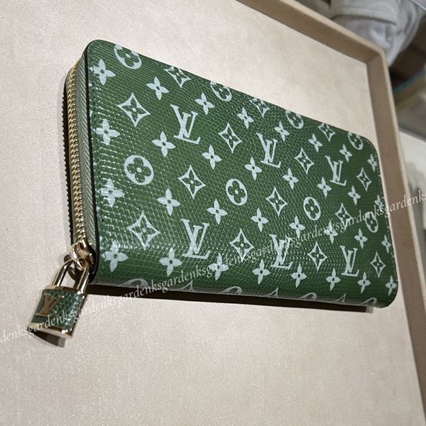 大人気!!新色!!ルイヴィトン lv リザード ジッピーウォレット 偽物 南京錠付き N96955