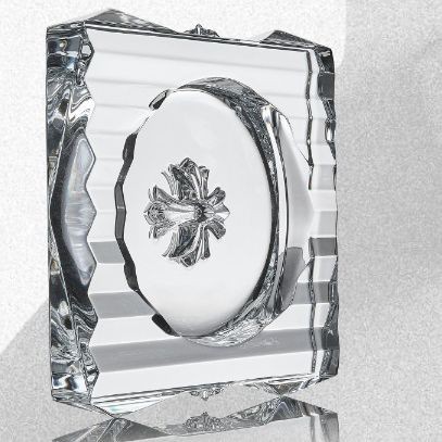 新作クロムハーツ バカラ ガラス 灰皿 偽物 BACCARAT ASHTRAY 121727