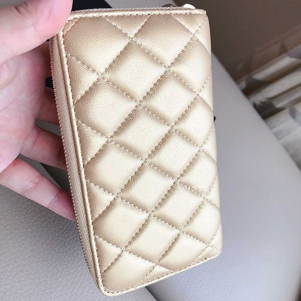 シャネル ジップ ウォレット 偽物 財布 マトラッセ☆AP0098