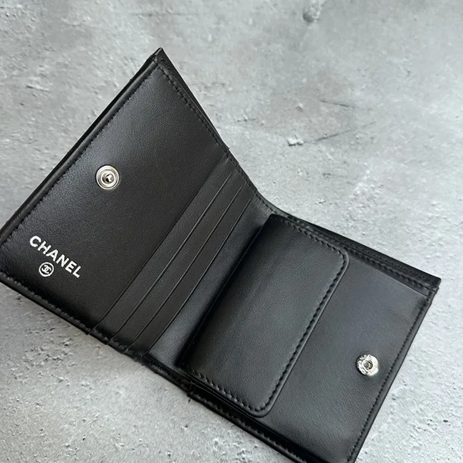 定番シャネル 折りたたみ財布 コピー オールブラック AP3817 B15615 94305