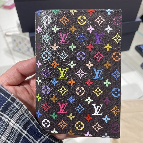VIPセールルイヴィトン×村上隆 N級品 パスポートカバー M14178 M13414