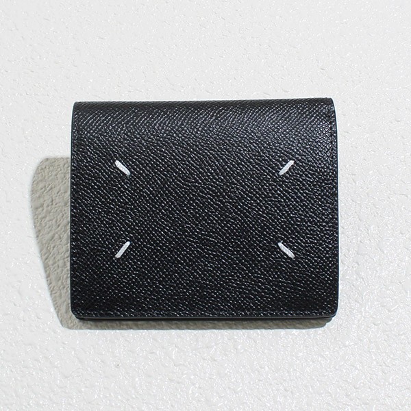 【セレブ多数愛用】★メゾン マルジェラ 偽物 BIFOLD WALLET バイフォールド 小銭入れ 財布 SA3UI0007